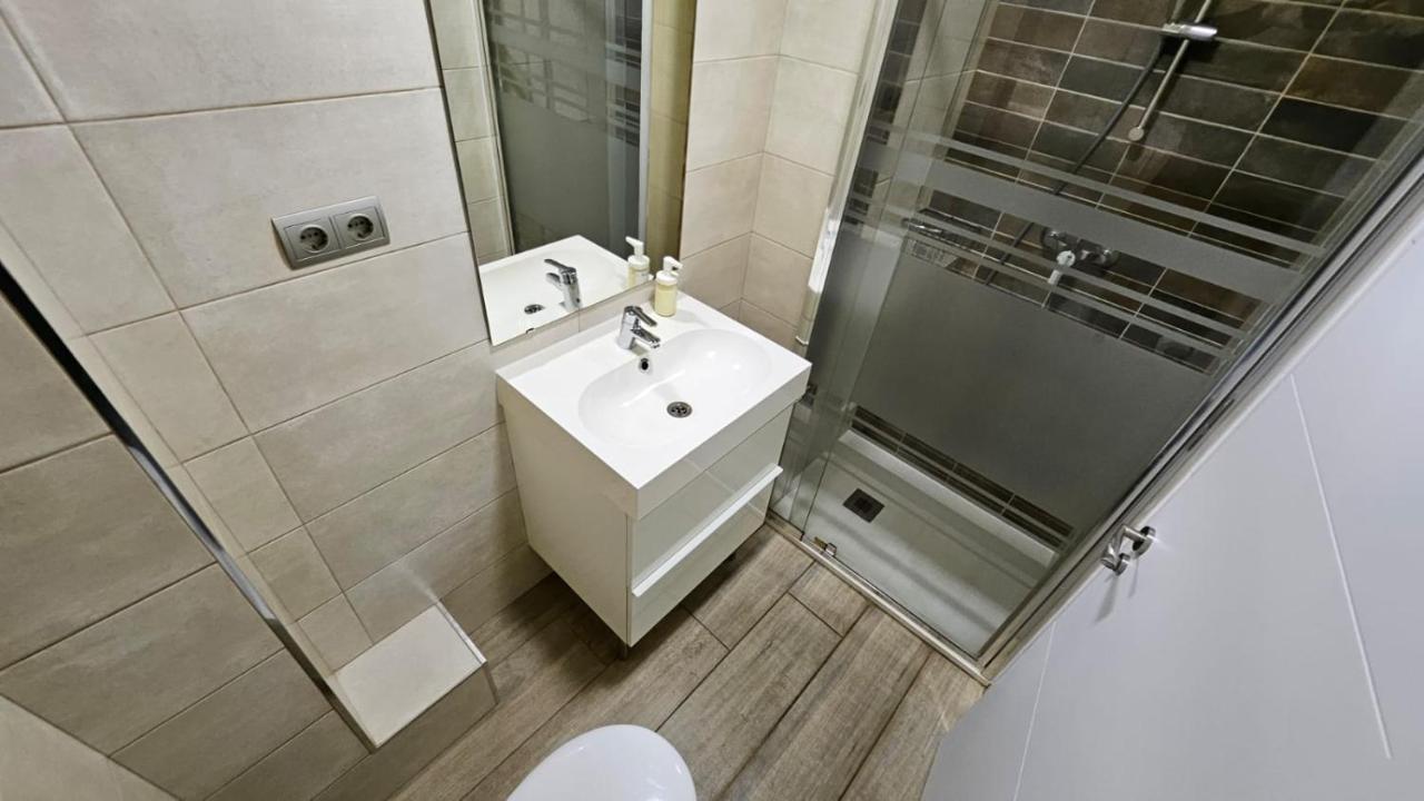 Luminoso Apartamento 6 Personas Pueblo Nuevo Madrid Exterior foto