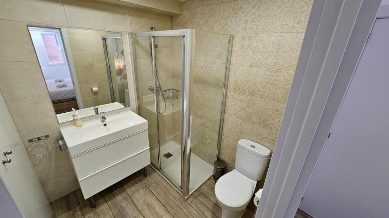 Luminoso Apartamento 6 Personas Pueblo Nuevo Madrid Exterior foto
